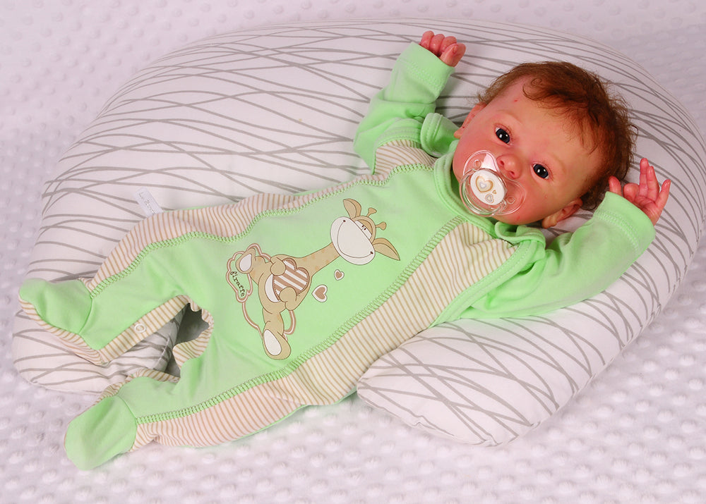 Baby Strampler Mütze Langarmshirt Erstlingsset in Grün mit Giraffen Aufdruck