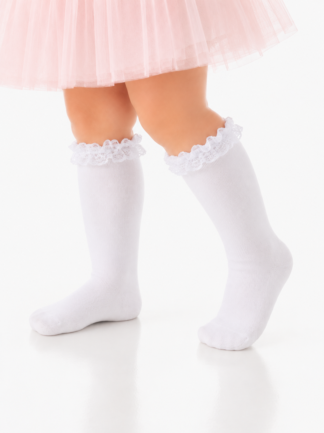 Lange Socken in Weiß Strümpfe mit Rüschen festlich