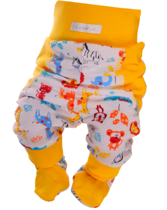 Baby Hose mit Füßchen in Gelb mit Safari-Tier-Muster