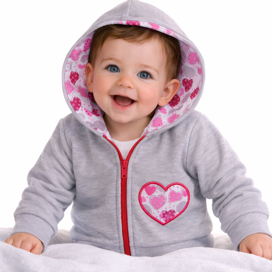 Baby Jacke Swetjacke mit Kapuze in Grau mit Herzenmuster